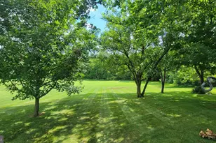 1954 Londontowne Dr, Hagerstown, MD 21740 - Photo 3