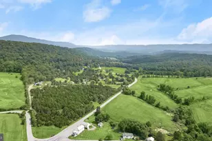 14407 Hollow Rd, Hancock, MD 21750 - Photo 23