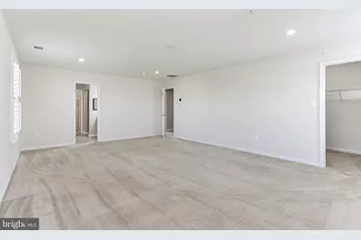 18230 Shapwick Court, Hagerstown, MD 21740 - Photo 19