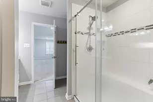 18230 Shapwick Ct, Hagerstown, MD 21740 - Photo 21