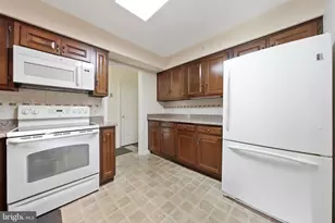 20011 Cherry Hill Cir, Hagerstown, MD 21742 - Photo 17