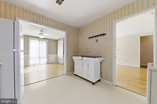 1004 Brinker Dr, Hagerstown, MD 21740 - Photo 15