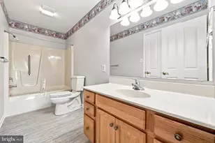 341 Winding Oak Dr, Hagerstown, MD 21740 - Photo 21