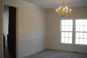 11225 Suffolk Dr, Hagerstown, MD 21742 - Photo 5