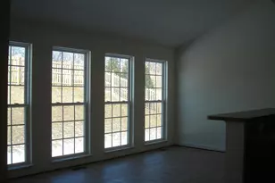 11225 Suffolk Dr, Hagerstown, MD 21742 - Photo 13