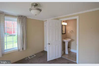 318 E Irvin Avenue, Hagerstown, MD 21742 - Photo 15