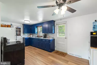 12331 Walnut Point W, Hagerstown, MD 21740 - Photo 13