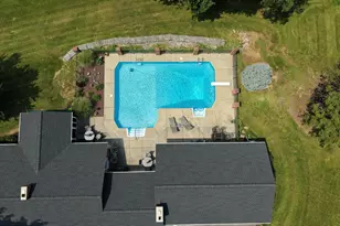 10939 Mapleville Rd, Hagerstown, MD 21742 - Photo 11