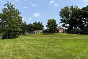 10939 Mapleville Rd, Hagerstown, MD 21742 - Photo 25