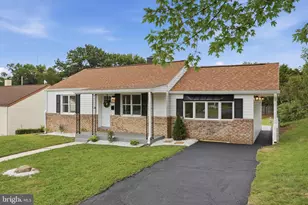 1124 Sunnyside Dr, Hagerstown, MD 21742 - Photo 3