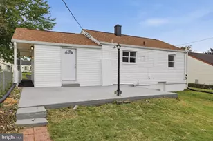 1124 Sunnyside Dr, Hagerstown, MD 21742 - Photo 31