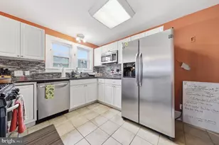 25327 Highfield Rd, Cascade, MD 21719 - Photo 11