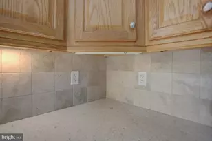 1206 S Pointe Dr, Hagerstown, MD 21740 - Photo 17