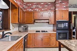 16 N Maple Ave, Smithsburg, MD 21783 - Photo 11