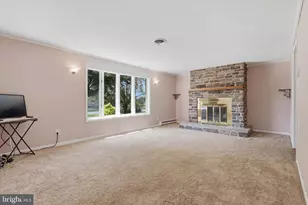 21925 Beaverbrook Dr, Smithsburg, MD 21783 - Photo 7