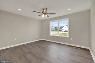 13874 Patriot Way, Hagerstown, MD 21740 - Photo 17