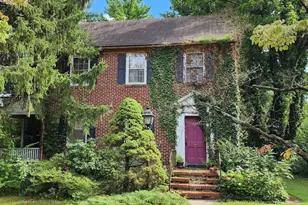 31 E Irvin Ave, Hagerstown, MD 21742 - Photo 3