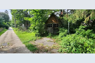 31 E Irvin Avenue, Hagerstown, MD 21742 - Photo 13