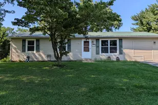 13840 Countryside Dr, Maugansville, MD 21767 - Photo 1