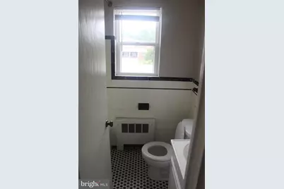 300 Northern Avenue #APT 4H, Hagerstown, MD 21742 - Photo 9