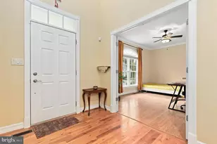13039 Hawkins Cir, Hagerstown, MD 21742 - Photo 5