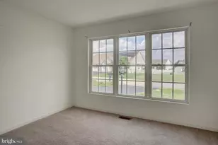 17927 Constitution Cir, Hagerstown, MD 21740 - Photo 7