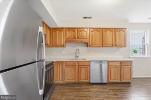 309 E Ridge Dr, Hagerstown, MD 21740 - Photo 9