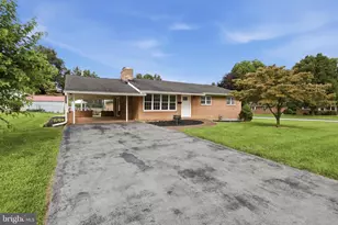 11524 Greenberry, Hagerstown, MD 21740 - Photo 1