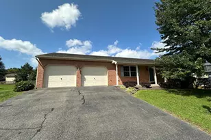 218 Stanford Rd, Hagerstown, MD 21742 - Photo 3