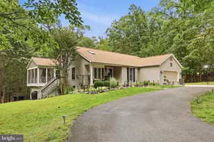 18664 Rivergate Rd, Keedysville, MD 21756 - Photo 1