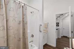 1748 Meridian Dr, Hagerstown, MD 21742 - Photo 9