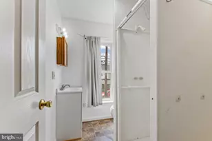 46 N Charles St, Hagerstown, MD 21740 - Photo 25