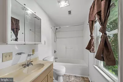46 N Charles Street, Hagerstown, MD 21740 - Photo 15