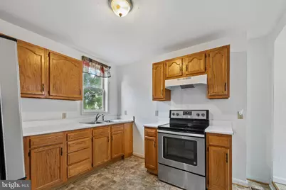 46 N Charles Street, Hagerstown, MD 21740 - Photo 11