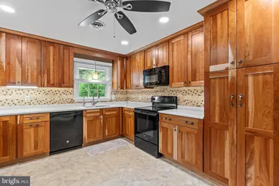10107 Melody Lane, Hagerstown, MD 21740 - Photo 11