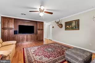 10107 Melody Ln, Hagerstown, MD 21740 - Photo 23