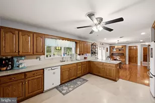 17217 Lappans Rd, Hagerstown, MD 21740 - Photo 15
