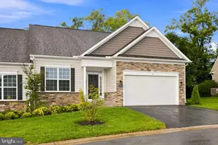 12928 Hawkins Cir, Hagerstown, MD 21742 - Photo 1