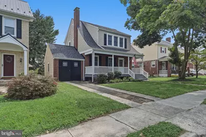 224 E Irvin Avenue, Hagerstown, MD 21742 - Photo 1