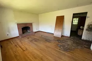 17518 Green Meadow Ln, Hagerstown, MD 21740 - Photo 3