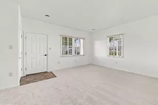 210 Firebrush Dr, Hagerstown, MD 21740 - Photo 13