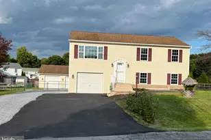 15932 Hibiscus Dr, Hagerstown, MD 21740 - Photo 7