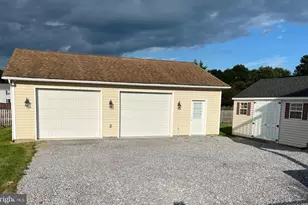 15932 Hibiscus Dr, Hagerstown, MD 21740 - Photo 3