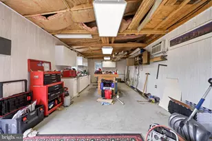 15 Fairground Ave, Hagerstown, MD 21740 - Photo 43