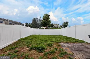 10382 Lantern Ln, Hagerstown, MD 21740 - Photo 13