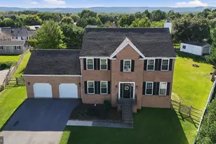 19214 Chippendale Cir, Hagerstown, MD 21742 - Photo 15