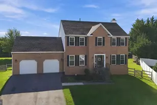 19214 Chippendale Cir, Hagerstown, MD 21742 - Photo 1