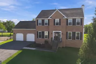 19214 Chippendale Cir, Hagerstown, MD 21742 - Photo 13