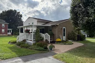 61 Stanley Hauver Dr, Smithsburg, MD 21783 - Photo 3