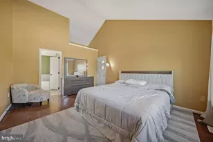 605 Fair Meadows Blvd, Hagerstown, MD 21740 - Photo 3